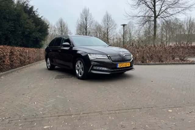Škoda Superb (2020) thumbnail 25