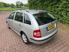 Škoda Fabia (2007) thumbnail 4