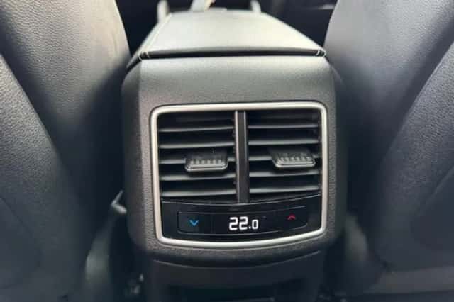 Kia Sportage (2023) thumbnail 11