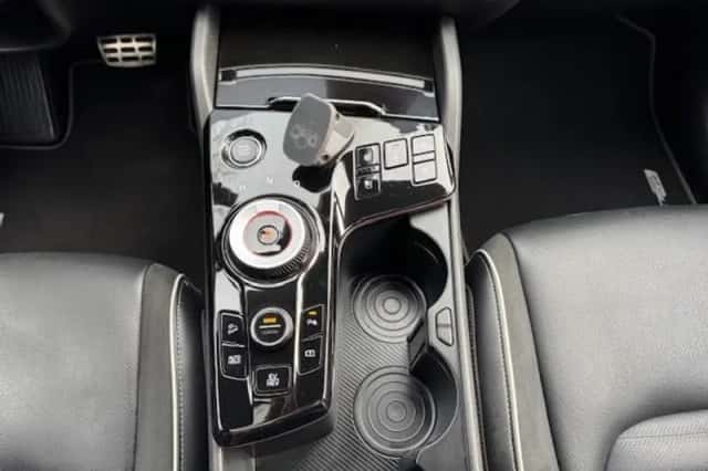 Kia Sportage (2023) thumbnail 18