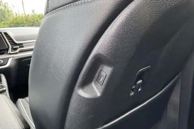 Kia Sportage (2023) thumbnail 10