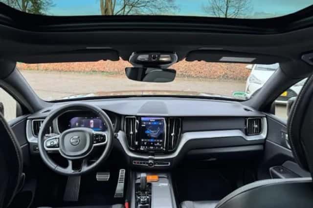 Volvo XC60 (2021) thumbnail 8