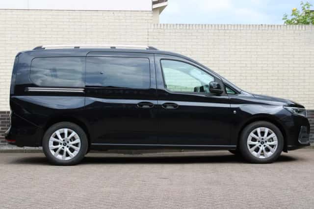Ford Tourneo Connect (2026) thumbnail 2