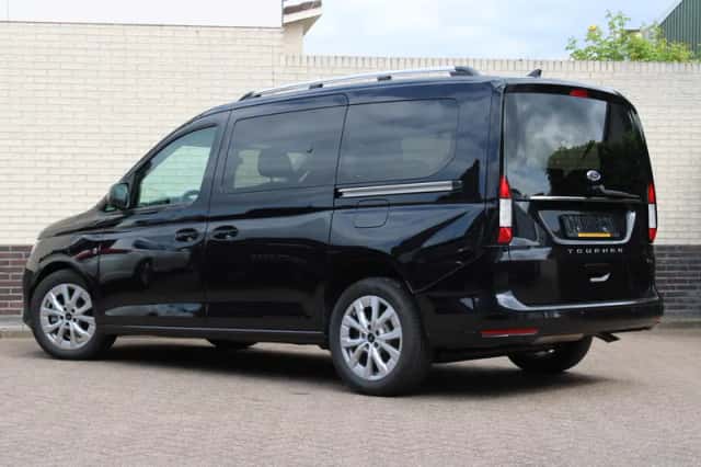 Ford Tourneo Connect (2026) thumbnail 3