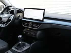 Ford Focus (2024) thumbnail 6