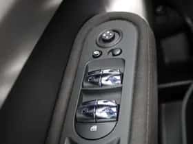 MINI Countryman (2022) thumbnail 25
