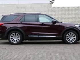 Ford Explorer (2024) thumbnail 2