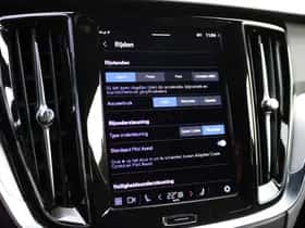 Volvo V60 (2023) thumbnail 16