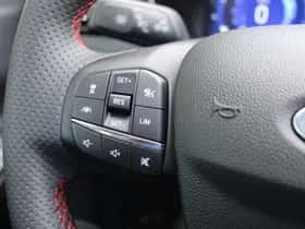 Ford Kuga (2024) thumbnail 17