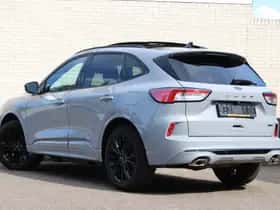 Ford Kuga (2024) thumbnail 3