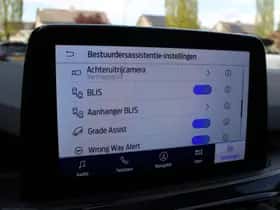 Ford Kuga (2024) thumbnail 28