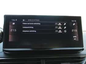 Peugeot 3008 (2021) thumbnail 25