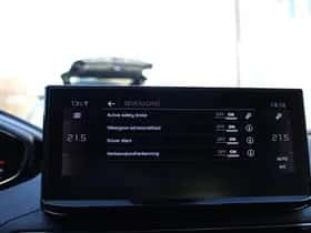 Peugeot 3008 (2021) thumbnail 27