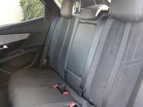 Peugeot 3008 (2021) thumbnail 35
