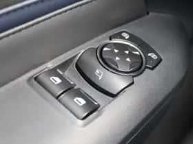 Ford Mustang (2024) thumbnail 19