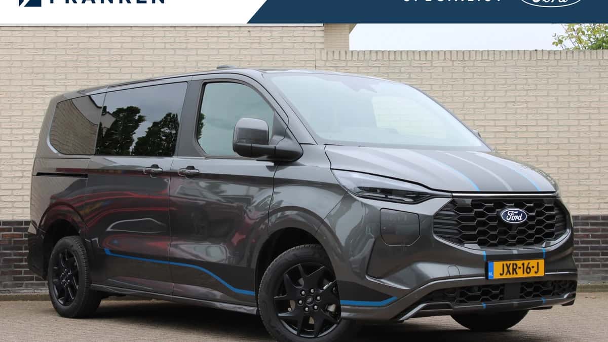 Ford Tourneo (2025) — foto 1