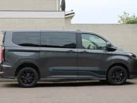 Ford Tourneo (2025) thumbnail 2
