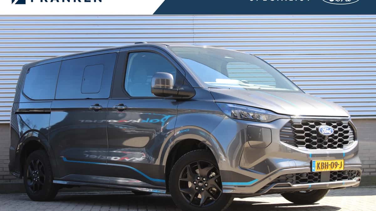 Ford Tourneo (2025) — foto 1