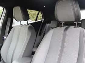 Peugeot 2008 (2025) thumbnail 25