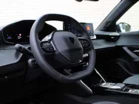 Peugeot 2008 (2025) thumbnail 4