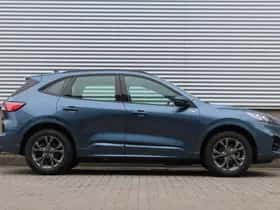 Ford Kuga (2024) thumbnail 2