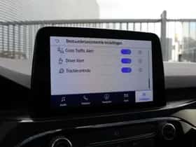 Ford Kuga (2024) thumbnail 39