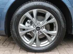 Ford Kuga (2024) thumbnail 7