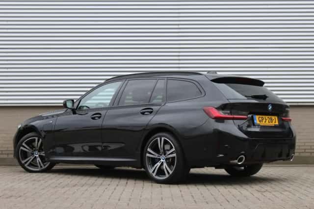 BMW 3-Serie (2024) thumbnail 3