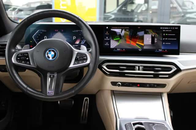 BMW 3-Serie (2024) thumbnail 5