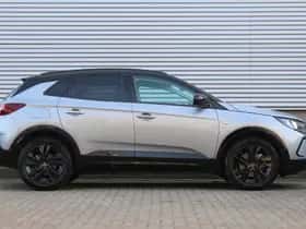 Opel Grandland (2024) thumbnail 2