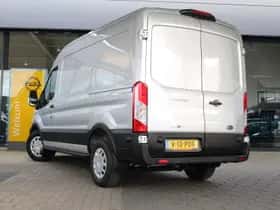 Ford Transit (2024) thumbnail 3