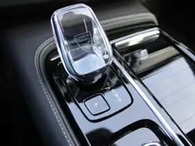 Volvo S90 (2024) thumbnail 21