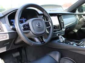 Volvo S90 (2024) thumbnail 4