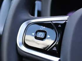 Volvo XC60 (2026) thumbnail 8
