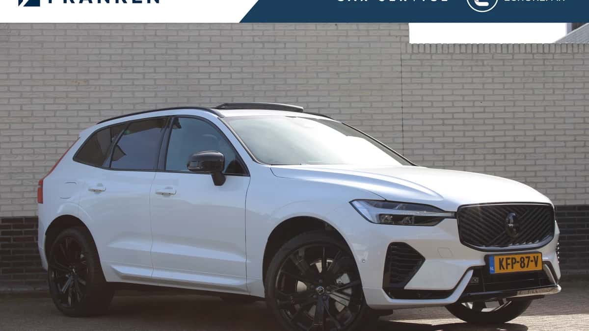 Volvo XC60 (2026) — foto 1