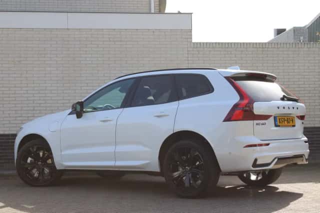 Volvo XC60 (2026) thumbnail 3
