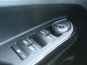 Ford B-Max (2018) thumbnail 16
