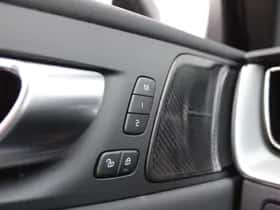 Volvo XC60 thumbnail 18