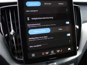 Volvo XC60 thumbnail 36