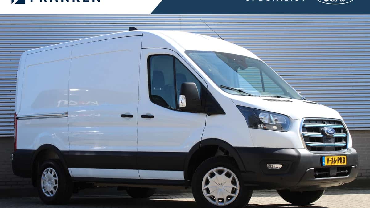 Ford E-Transit (2024) — foto 1