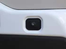 Ford E-Transit (2024) thumbnail 38