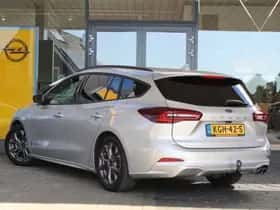 Ford Focus (2024) thumbnail 3