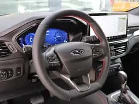 Ford Focus (2024) thumbnail 4