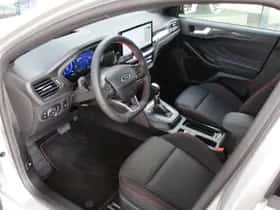 Ford Focus (2024) thumbnail 8