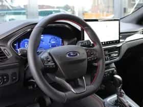 Ford Focus (2024) thumbnail 4