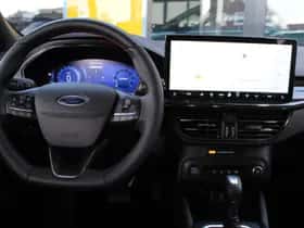 Ford Focus (2024) thumbnail 5