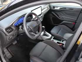 Ford Focus (2024) thumbnail 8