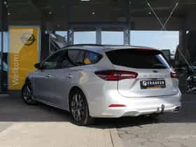 Ford Focus (2024) thumbnail 3