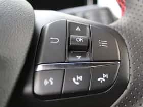 Ford Focus (2024) thumbnail 32