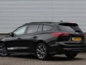 Ford Focus (2024) thumbnail 3